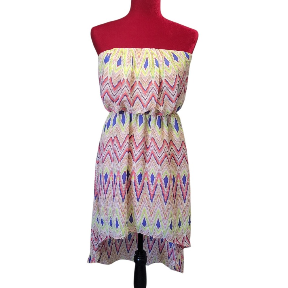 Heartsoul Strapless High‎ Low Dress Sz Lg Multicolor Ikat Chevron Print NWT
D637